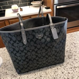 Brand new Coach tote